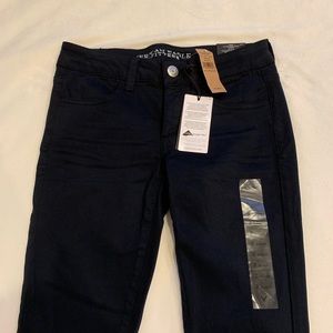 Navy blue jegging-jeans from American Eagle